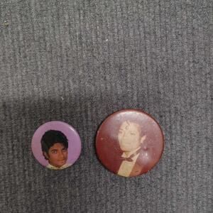 Michael Jackson Vintage Pin Buttons Lot 2 Music Memorabilia